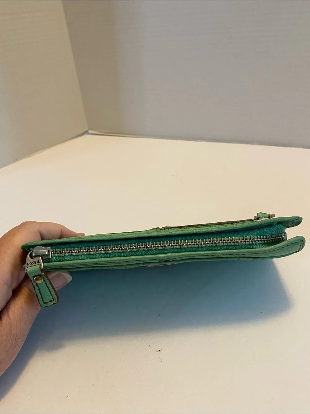 Fossil vintage green